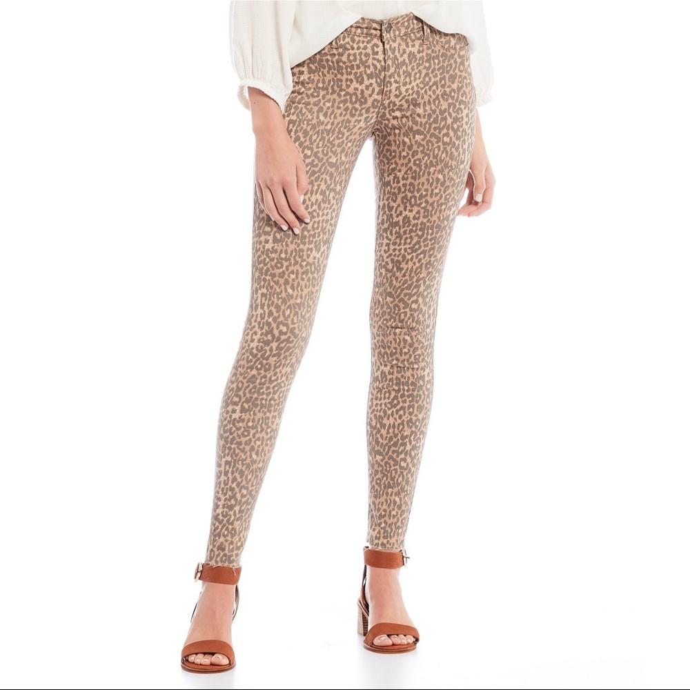 Jessica Simpson Kiss Me Cheetah Skinny Pants 28